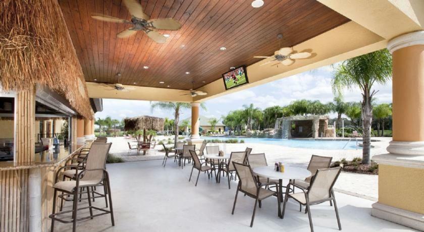 Spacious Villa Near Disney Four Corners Exteriör bild